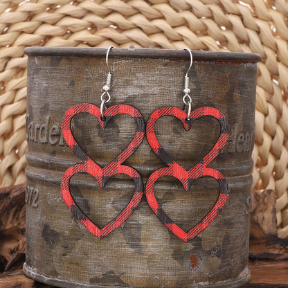 1 Pair Simple Style Heart Shape Hollow Out Wood Drop Earrings