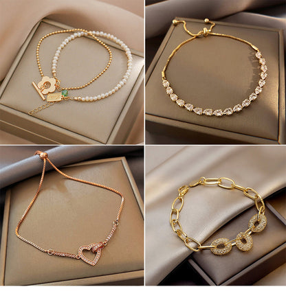 Fashion Circle Flower Alloy Rhinestone Pearl Women's Bracelets