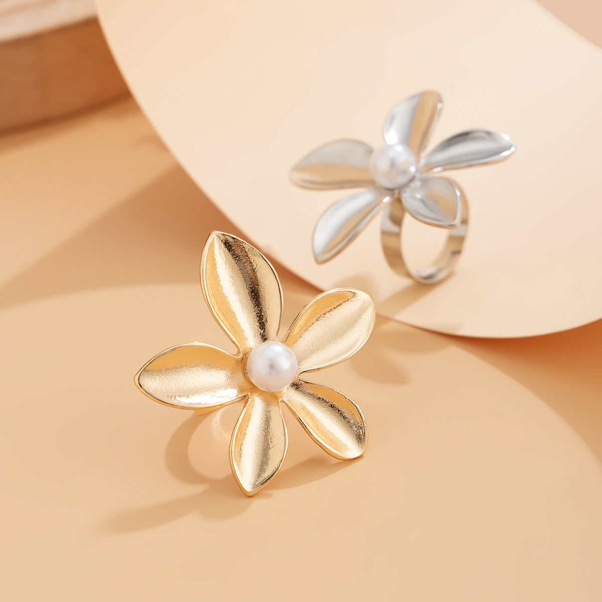 IG Style Geometric Flower Alloy Wholesale Rings