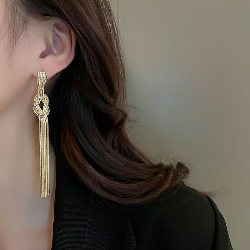 1 Pair Ins Style Exaggerated Tassel Knot Copper Plating Drop Earrings