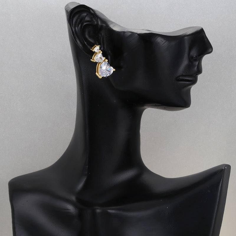 Fashion Heart Shape Copper Ear Clips Ear Studs Plating Inlay Zircon Copper Earrings