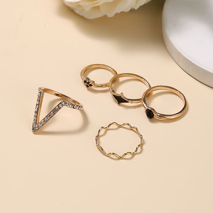 Cross-border New Ring 5-piece Set Fashion V-shaped Diamond Ring Ring Personalized Black Gem Ring