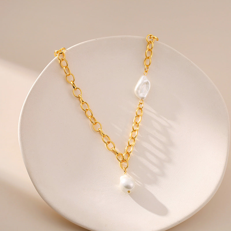 Elegant Geometric Copper Plating Freshwater Pearl Necklace