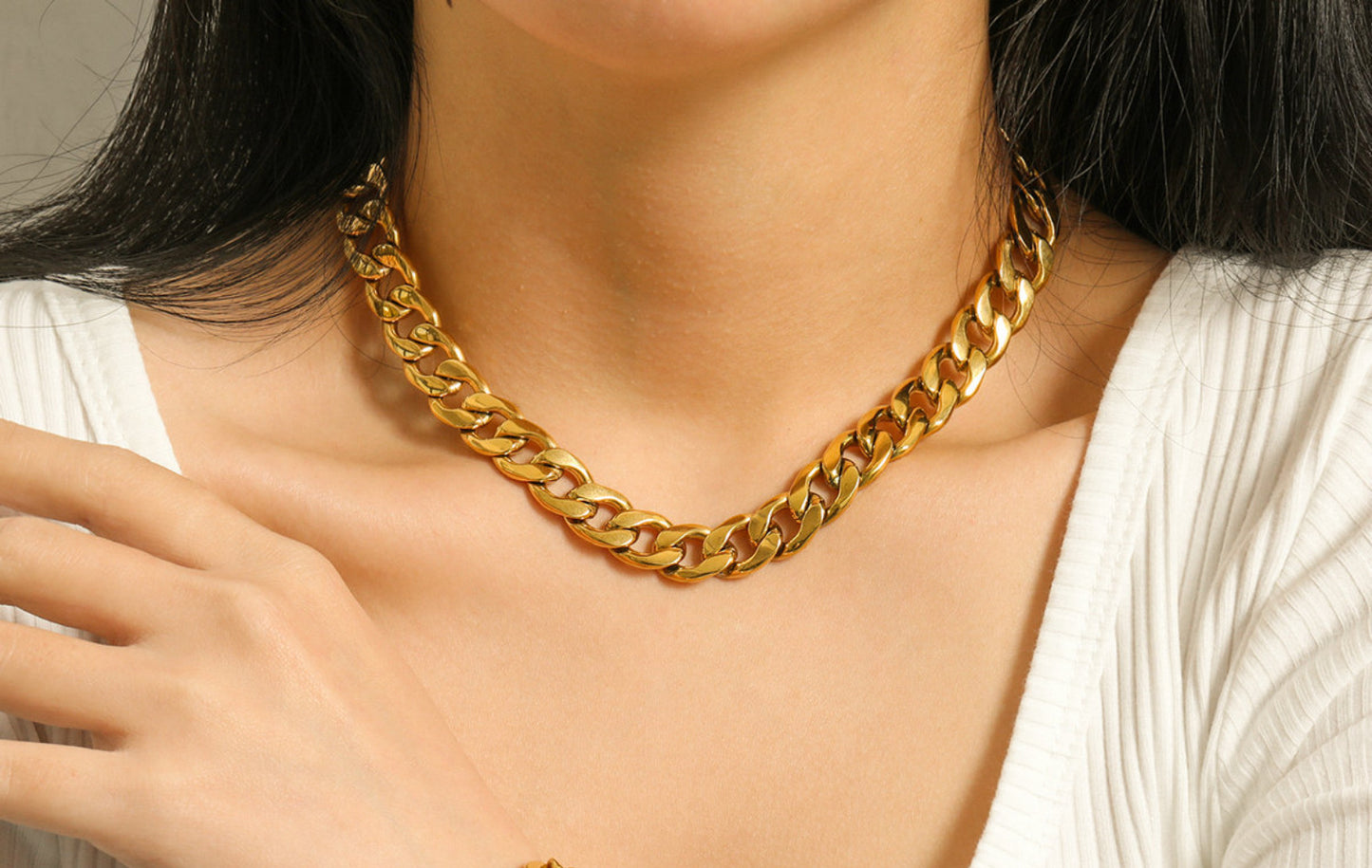 Simple Large 18k Gold-plated Stainless Steel Necklace