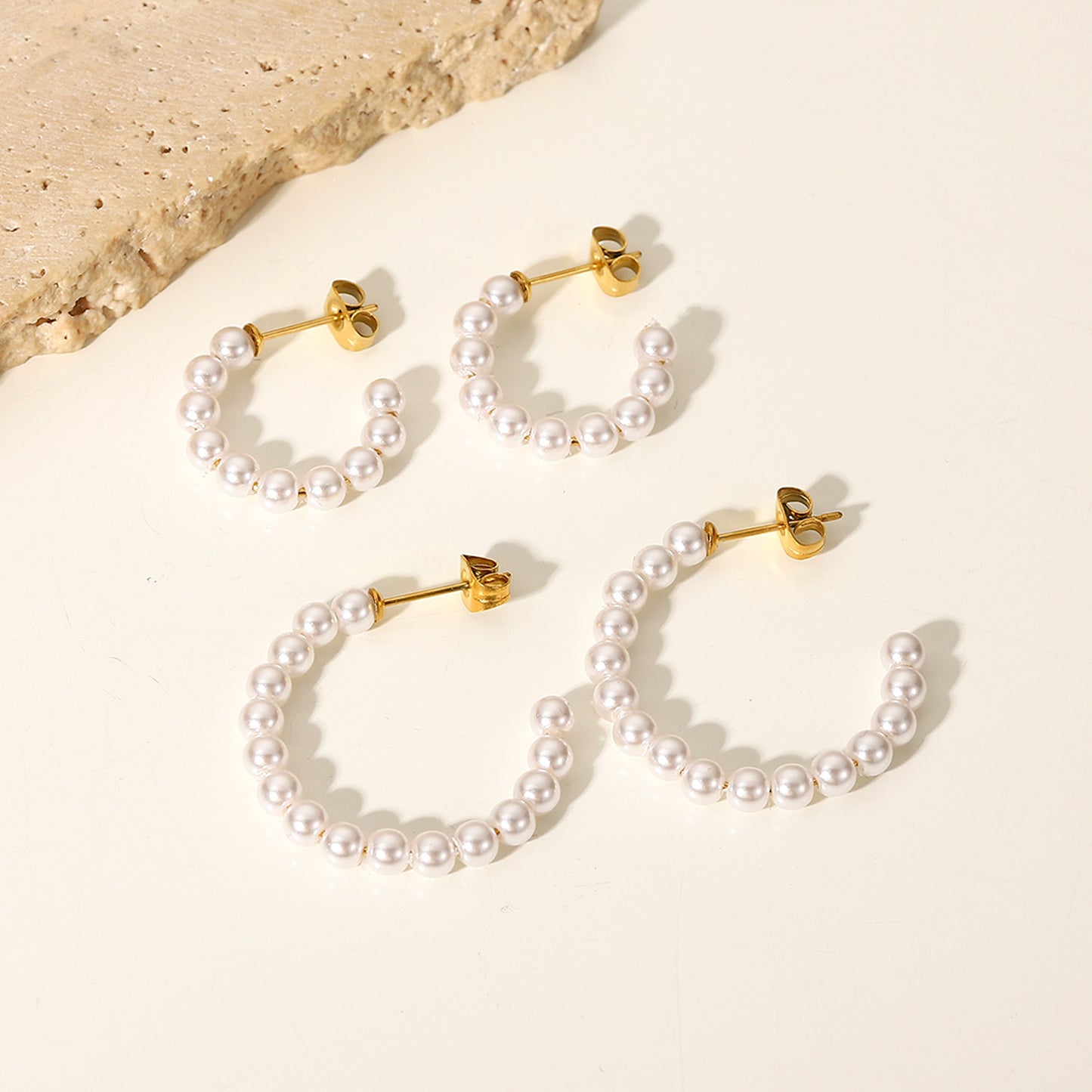 Fashion 18k Gold Stainless Steel C-shaped Pearl Hoop Earrings