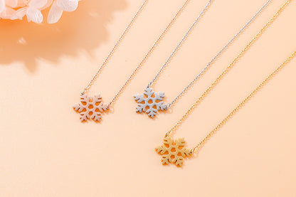 Kalen New European And American Foreign Trade Fashion Personalized Snowflake Necklace Fresh Christmas Gift Necklace Wholesale