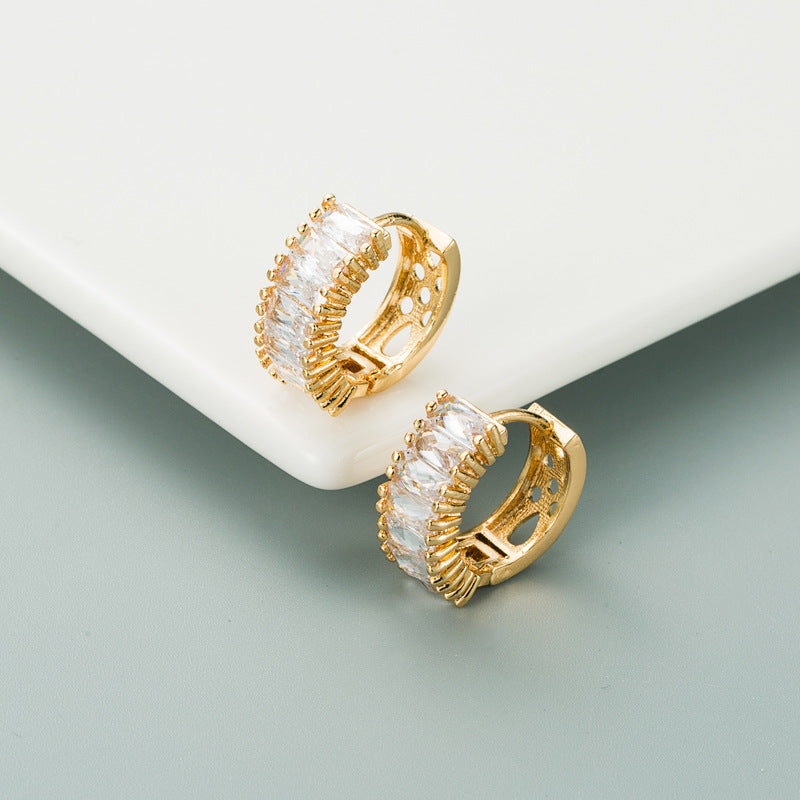 Fashion Brass Simple Zircon Earrings