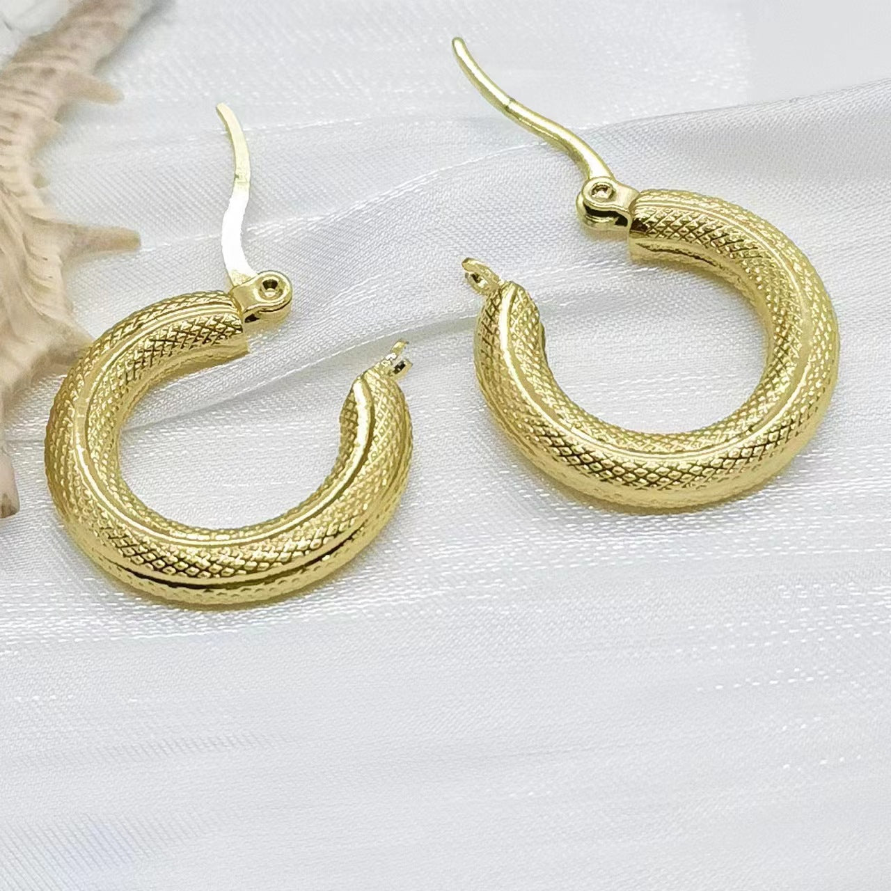 1 Pair Streetwear Solid Color Plating Stainless Steel Hoop Earrings