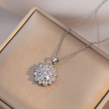 Sweet Flower Titanium Steel Inlay Zircon Pendants Pendant Necklace