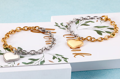 Fashion Stainless Steel Edge Heart-shaped Gold Bracelet Wholesale