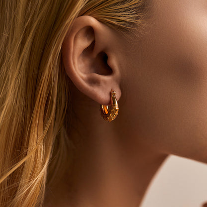 1 Pair Simple Style Heart Shape Copper Hoop Earrings