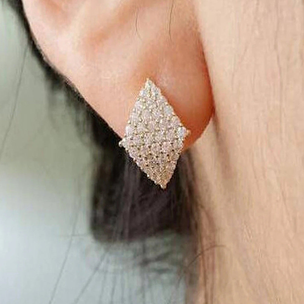 1 Pair IG Style Simple Style Shiny Rhombus Inlay Copper Zircon Ear Studs