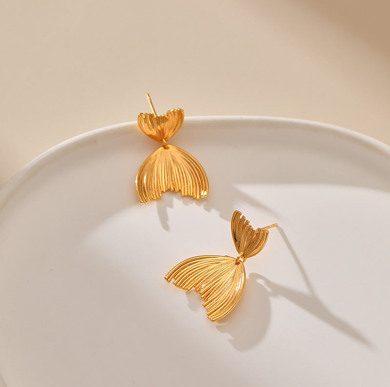 1 Pair Retro Fish Tail Plating Copper 18k Gold Plated Ear Studs