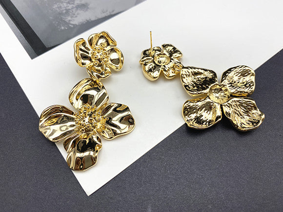 1 Pair Fashion Flower Metal Plating Women's Drop Earrings