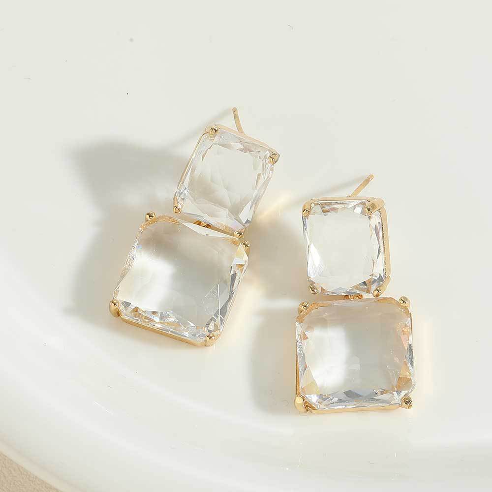 Cross-border exclusive for full diamond square zircon hollow love earrings, simple light luxury, niche fashion trend earrings, earrings