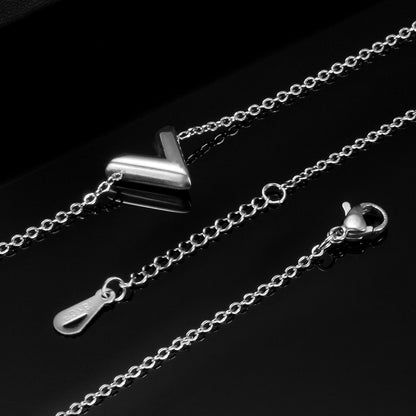 Simple Style Letter Titanium Steel Chain Bracelets