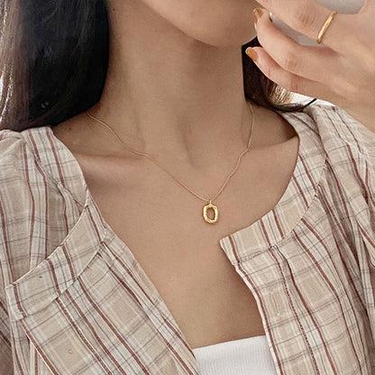Simple Oval Donut Clavicle Chain Irregular Pattern Niche Design Necklace