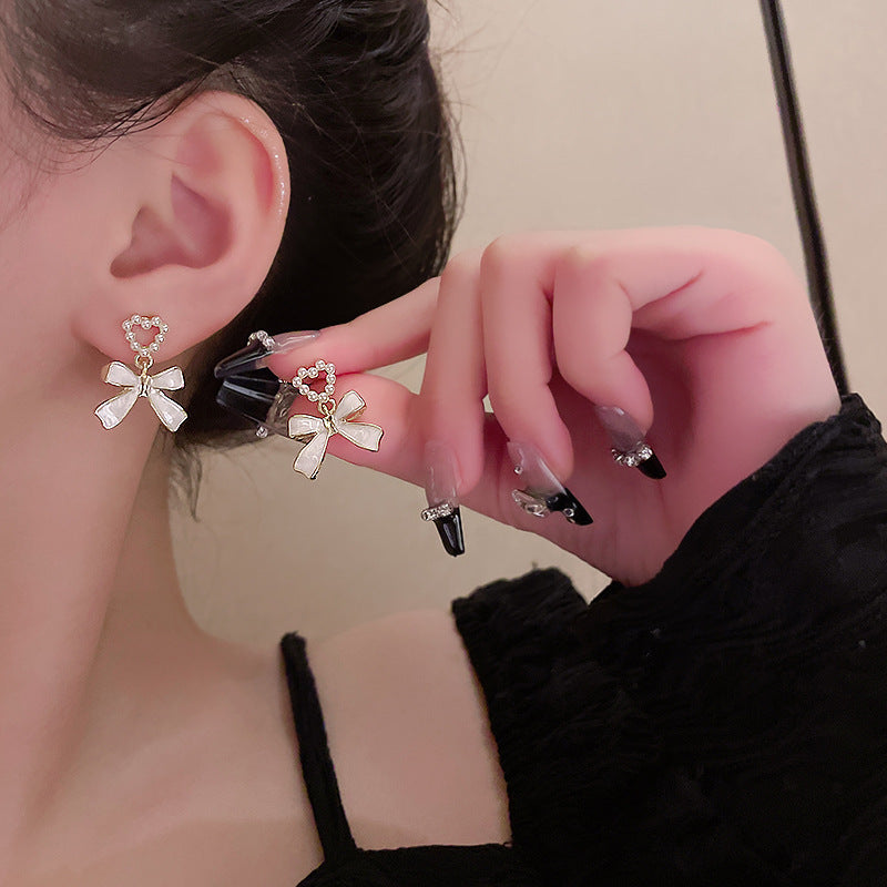 1 Pair Elegant Geometric Plating Inlay Alloy Artificial Pearls Rhinestones Earrings