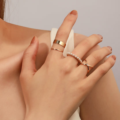 Fashion Geometric Four-piece Pearl Ring Set