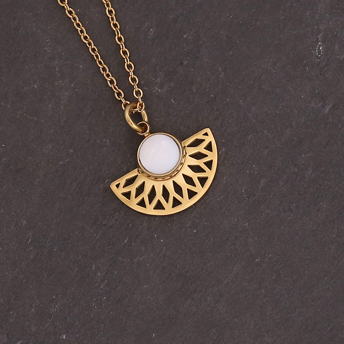 New Sun Flower Cross Pendant Female Fashion Simple Clavicle Chain Retro Necklace