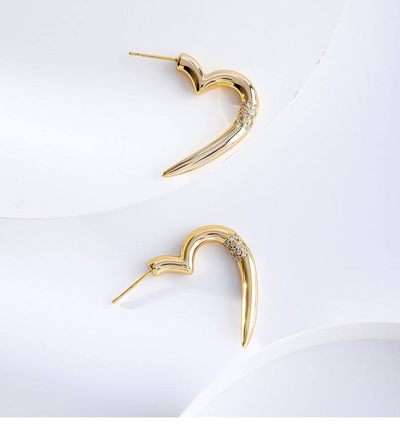 1 Pair Simple Style Heart Shape Plating Inlay Copper Rhinestones 18K Gold Plated Ear Studs