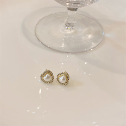 1 Pair Sweet Heart Shape Inlay Alloy Artificial Pearls Zircon Ear Studs