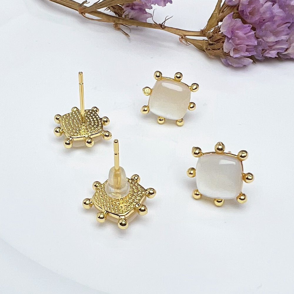 1 Pair Elegant Simple Style Geometric Plating Copper Ear Studs