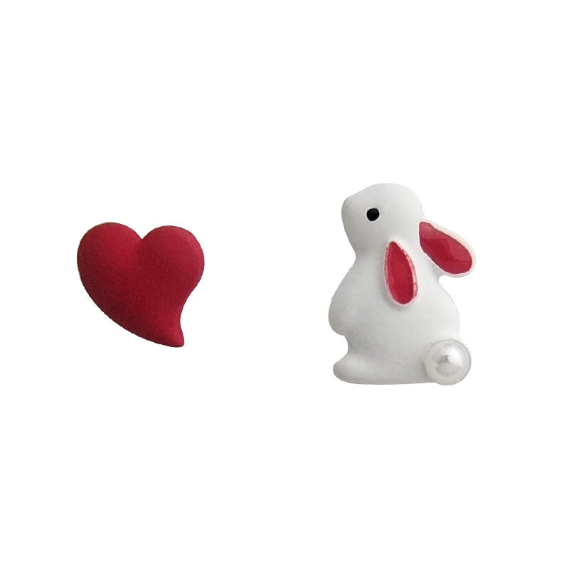 1 Pair Fashion Rabbit Heart Shape Imitation Pearl Alloy Asymmetrical Enamel Stoving Varnish Women's Ear Studs