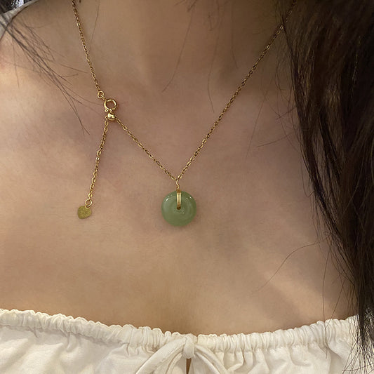 New Female Light Luxury Niche Hetian Jade Jewelry Long Life Lock Necklace Wholesale