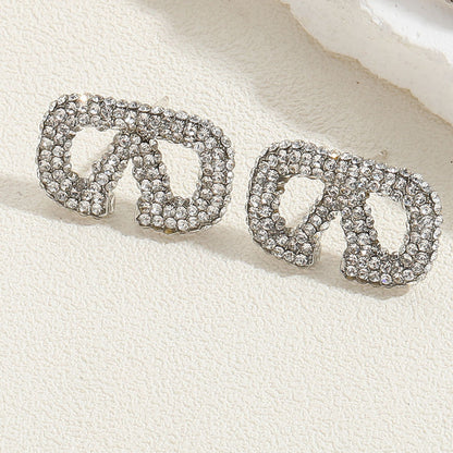 popular light luxury banquet letter V full diamond stud earrings women's independent station new alloy letter stud earrings