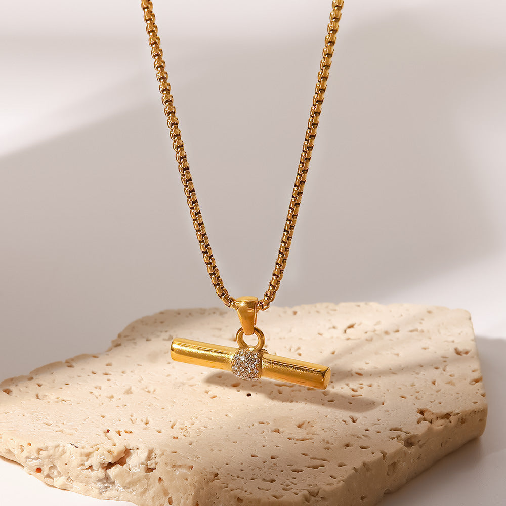 Fashion Geometric Stainless Steel Gold Plated Artificial Diamond Gold Plated Pendant Necklace