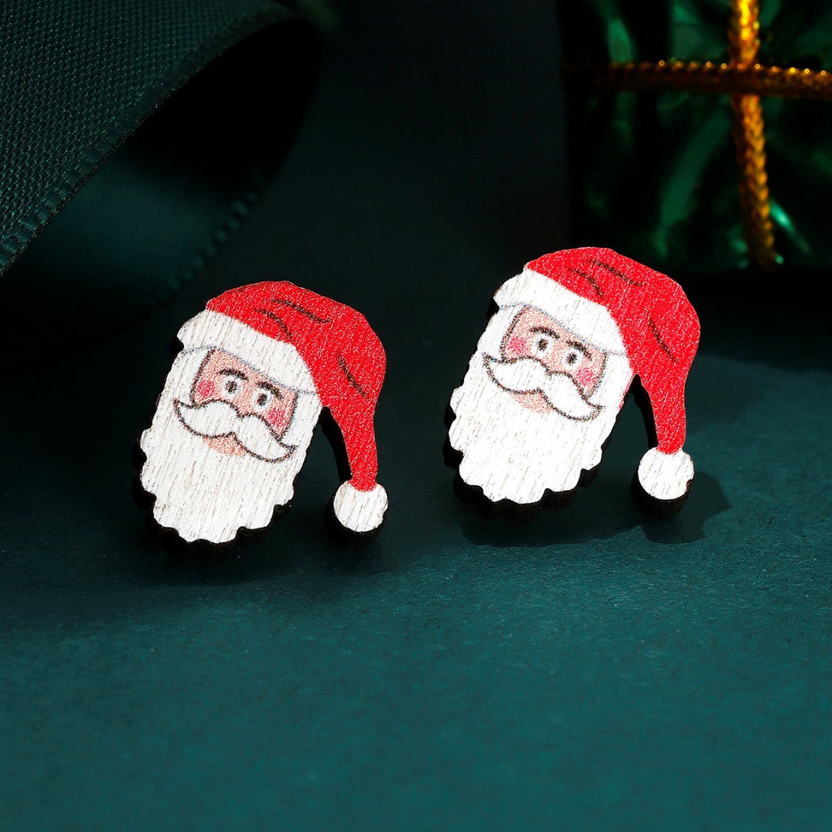 1 Pair Cute Christmas Hat Santa Claus Snowflake Wood Ear Studs