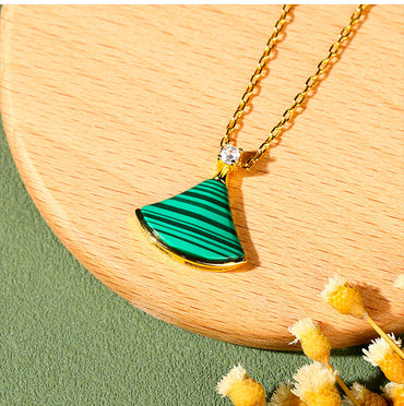 Casual Simple Style Sector Alloy Copper Plating Inlay Malachite Zircon 24k Gold Plated Women's Pendant Necklace