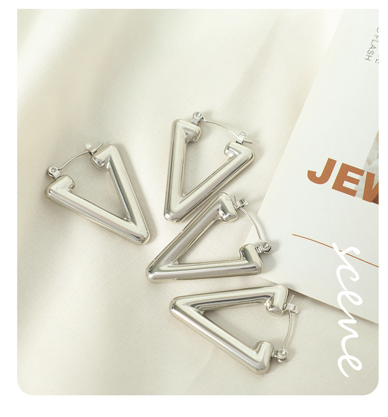 1 Pair Simple Style Triangle Plating Titanium Steel Earrings