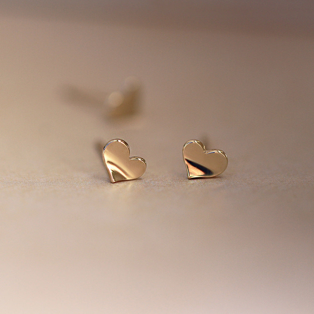 1 Pair Simple Style Heart Shape Sterling Silver Plating Ear Studs