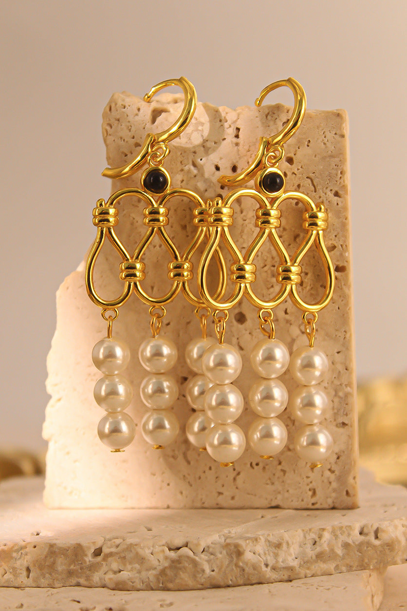 1 Pair Elegant Retro Geometric Plating Inlay Copper Artificial Pearls Drop Earrings