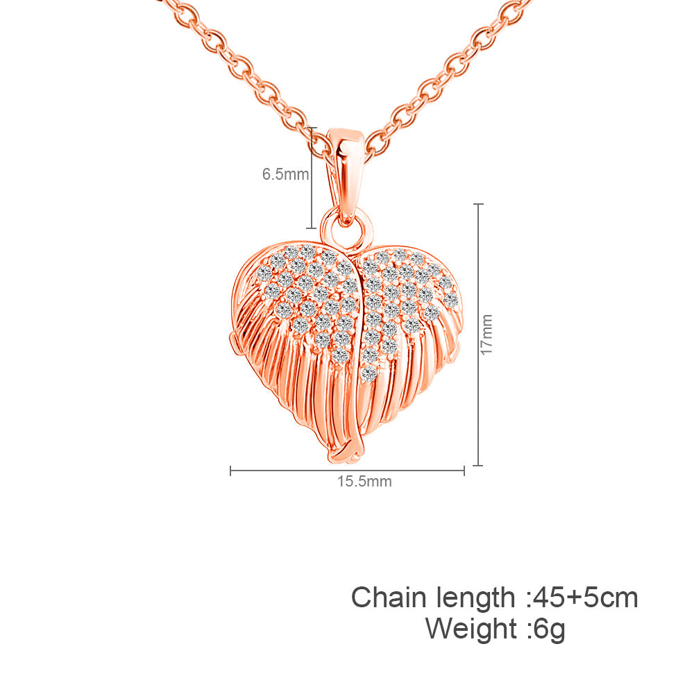 Fashion Heart Shape Copper Pendant Necklace Plating Inlay Artificial Diamond Copper Necklaces