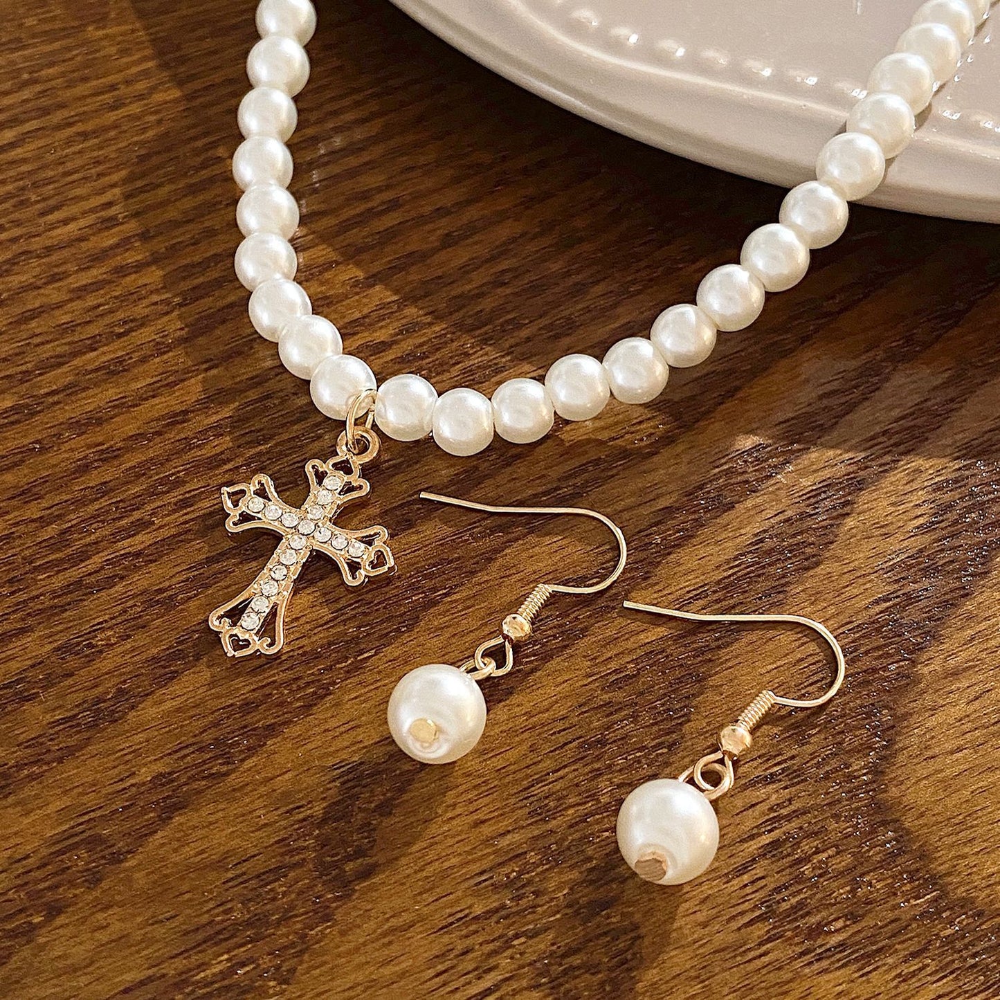 Simple Style Classic Style Round Artificial Pearl Zinc Alloy Beaded Women's Jewelry Set