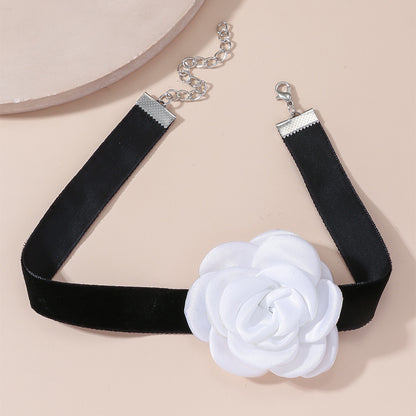 Sweet Flower Cloth Wholesale Choker