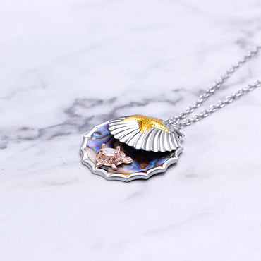 Simple Style Classic Style Color Block Alloy Copper Inlay Rhinestones Women's Pendant Necklace