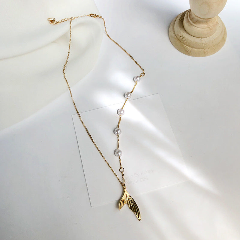 Fashion Fish Tail Alloy Inlay Artificial Pearls Necklace