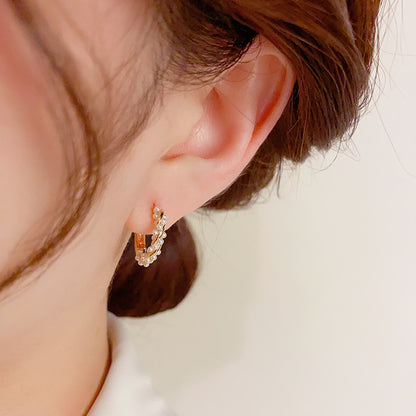 1 Pair Elegant Baroque Style Heart Shape Butterfly Bow Knot Plating Copper Hoop Earrings Drop Earrings Ear Studs
