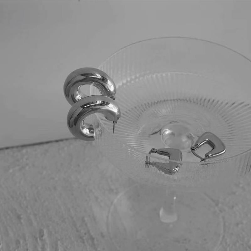 1 Pair Simple Style Geometric Plating Titanium Steel Ear Studs
