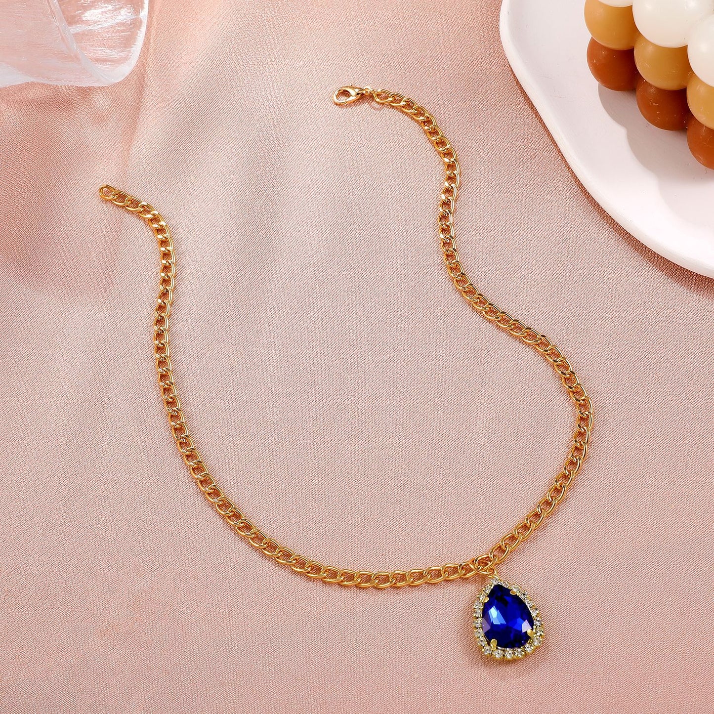 New Micro-encrusted Zircon Water Drop Pendant Alloy Necklace