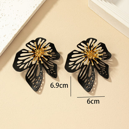 1 Pair Simple Style Flower Plating Hollow Out Metal Ear Studs