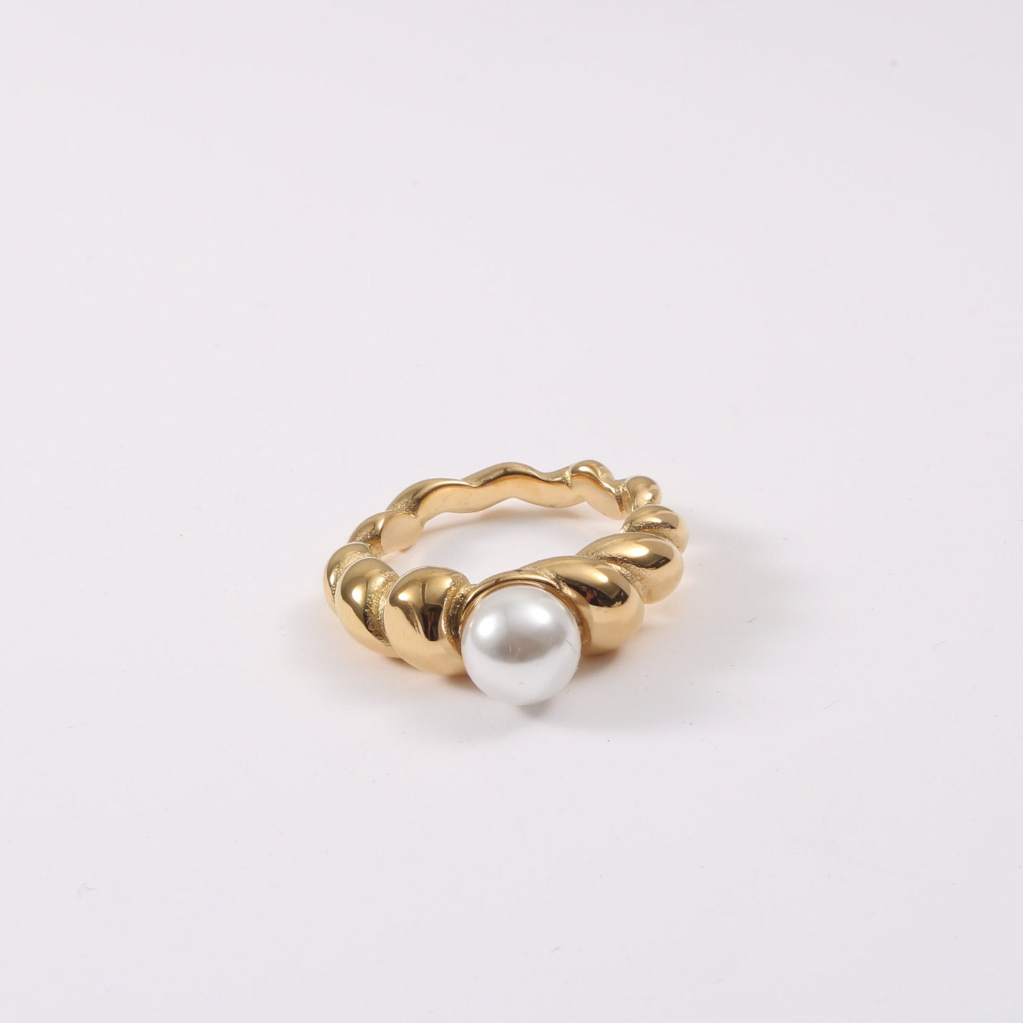 Retro Twist Titanium Steel Inlay Artificial Pearls Rings