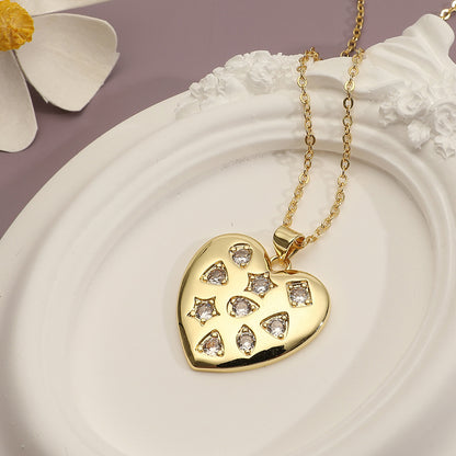 Elegant Retro Geometric Letter Heart Shape Copper Plating Inlay Zircon Pendant Necklace