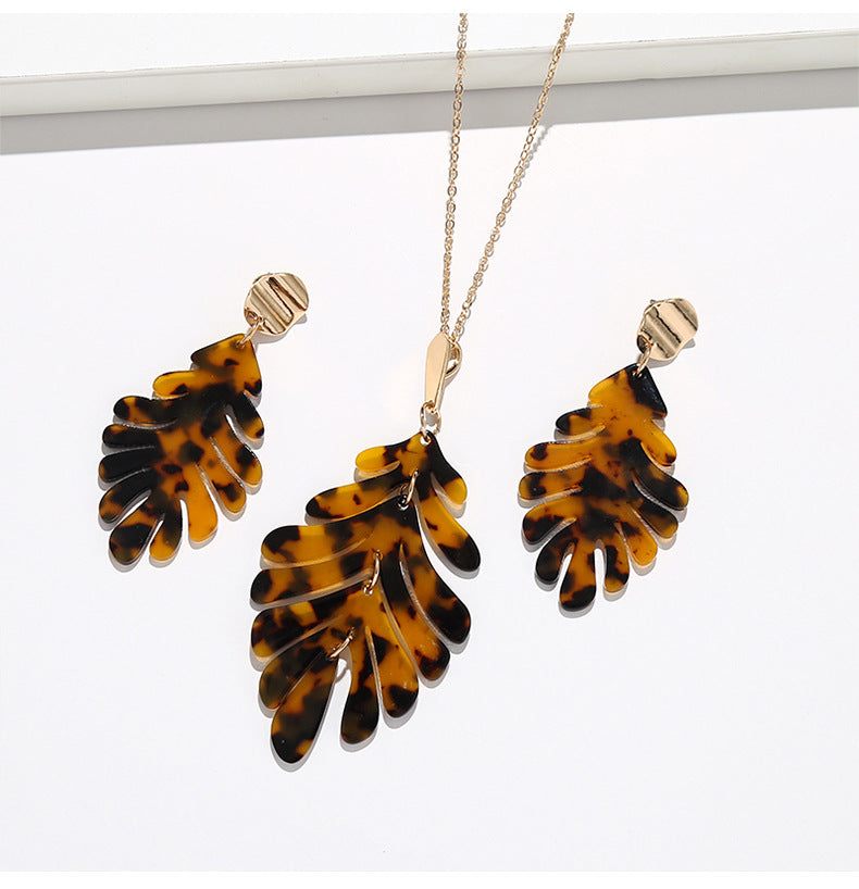Ethnic Style Flower Alloy Acetic Acid Sheets Plating Women's Earrings Necklace 1 Set