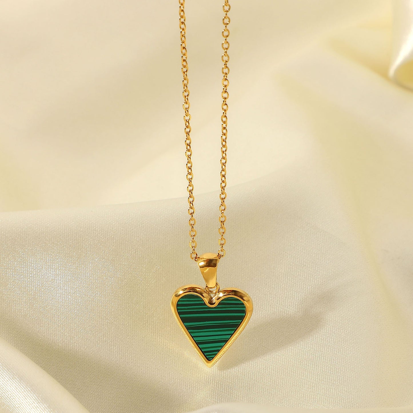 Simple Style Heart Stainless Steel Titanium Steel Plating Gold Plated Pendant Necklace