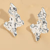 Cross-border hot-selling high-quality French retro high-end leaf design earrings are niche temperament and versatile earrings and accessories